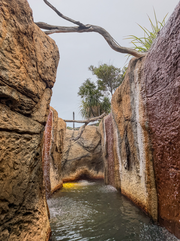Deep Blue Hot Springs