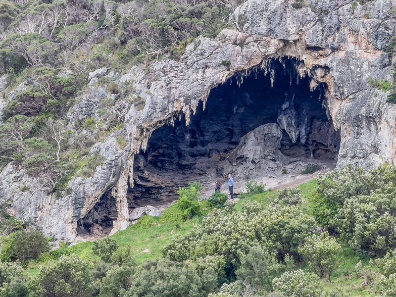 Large Tarragal Cave