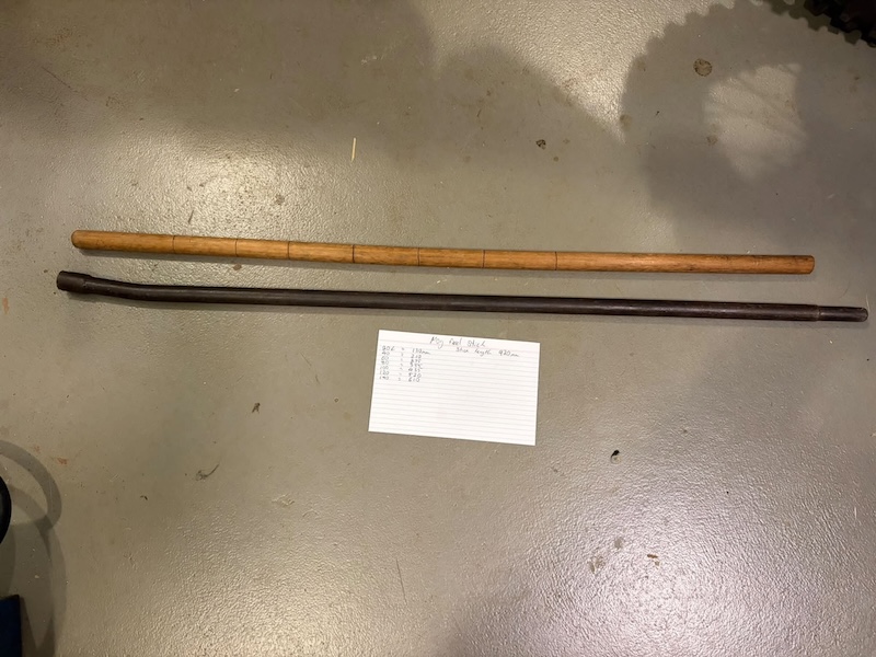 Fuel gauge - dipstick